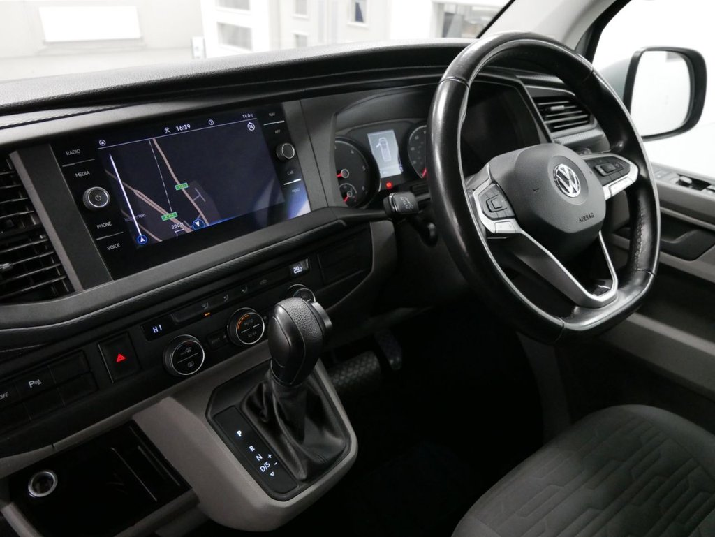 Used Volkswagen Transporter Shuttle 2020 for sale - 76569774: Photo 5