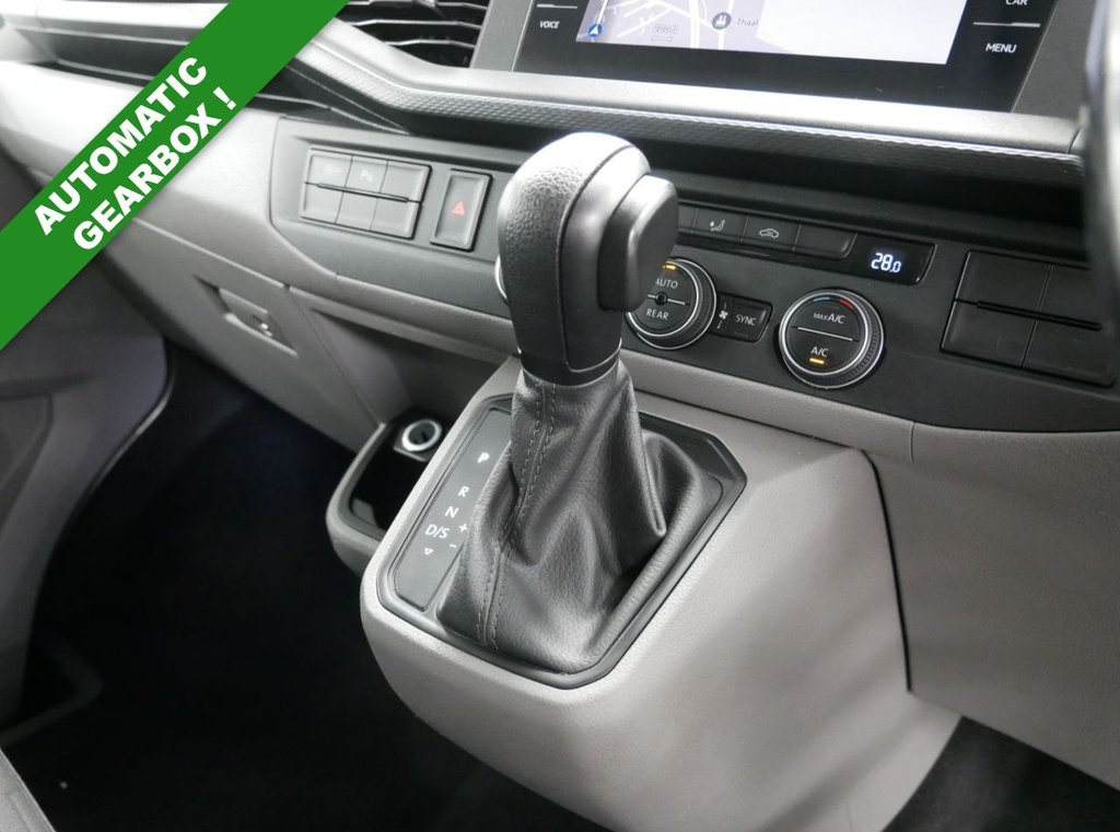 Used Volkswagen Transporter Shuttle 2020 for sale - 76569774: Photo 6