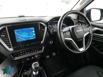 Used Isuzu D-Max 2023 for sale - 79618871: Photo