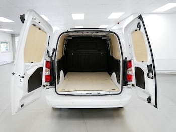 Used Peugeot Partner 2024 for sale - 75936972: Photo