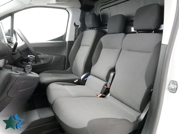 Used Vauxhall Combo 2023 for sale - 78110250: Photo