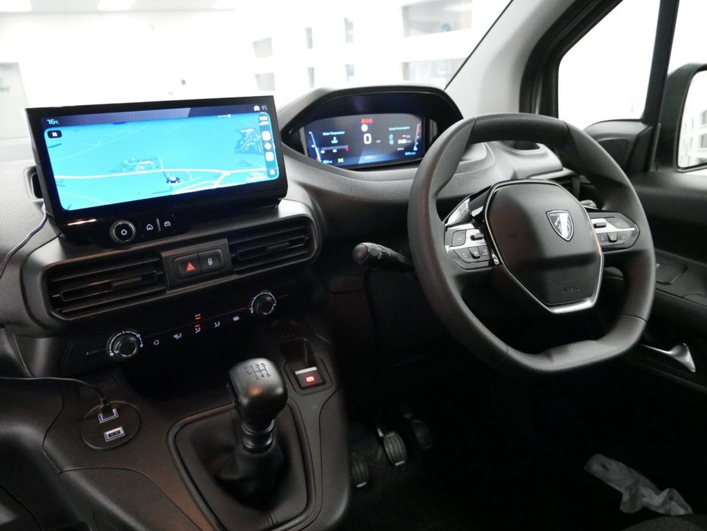 Used Peugeot Partner 2024 for sale - 77936120: Photo 2