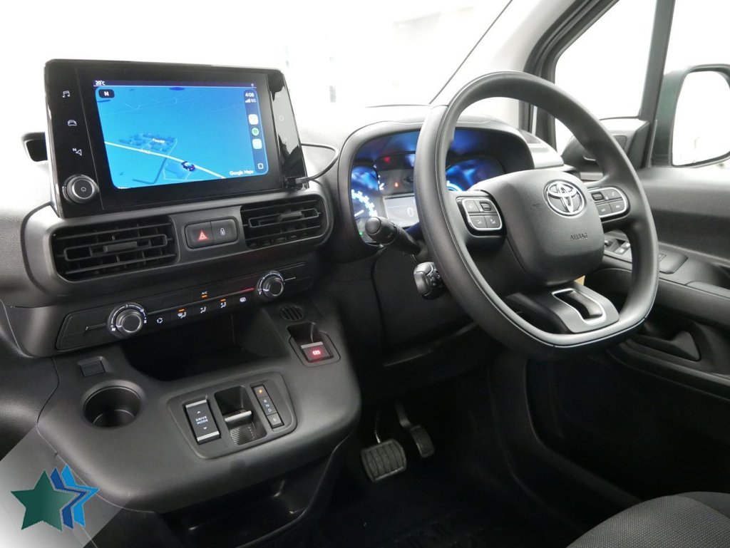 Used Toyota ProAce 2023 for sale - 77936463: Photo 2