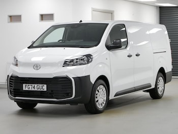 Toyota ProAce feature image