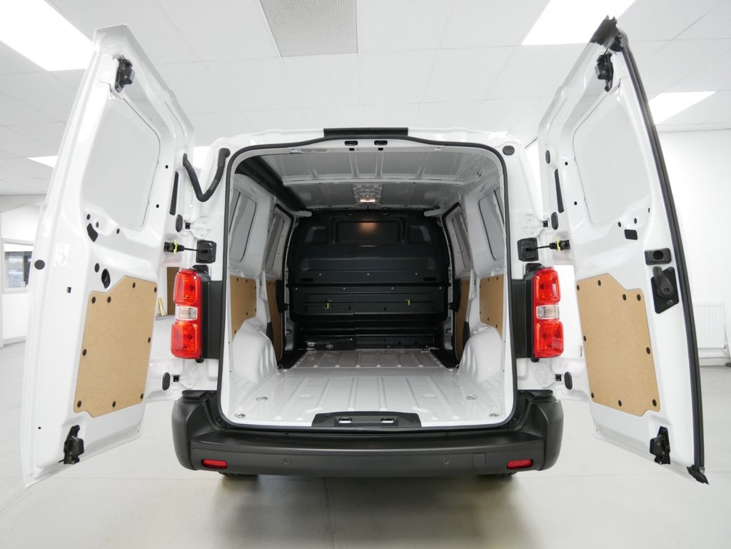 Used Toyota ProAce 2024 for sale - 76909822: Photo 5