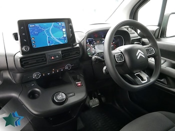 Used Citroen Berlingo 2023 for sale - 78996431: Photo