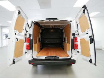 Used Vauxhall Vivaro 2024 for sale - 76654767: Photo