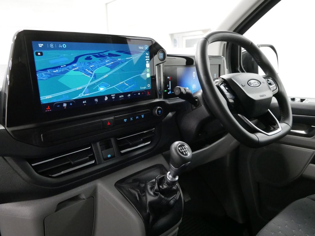 Used Ford Transit Custom 2024 for sale - 77153178: Photo 2