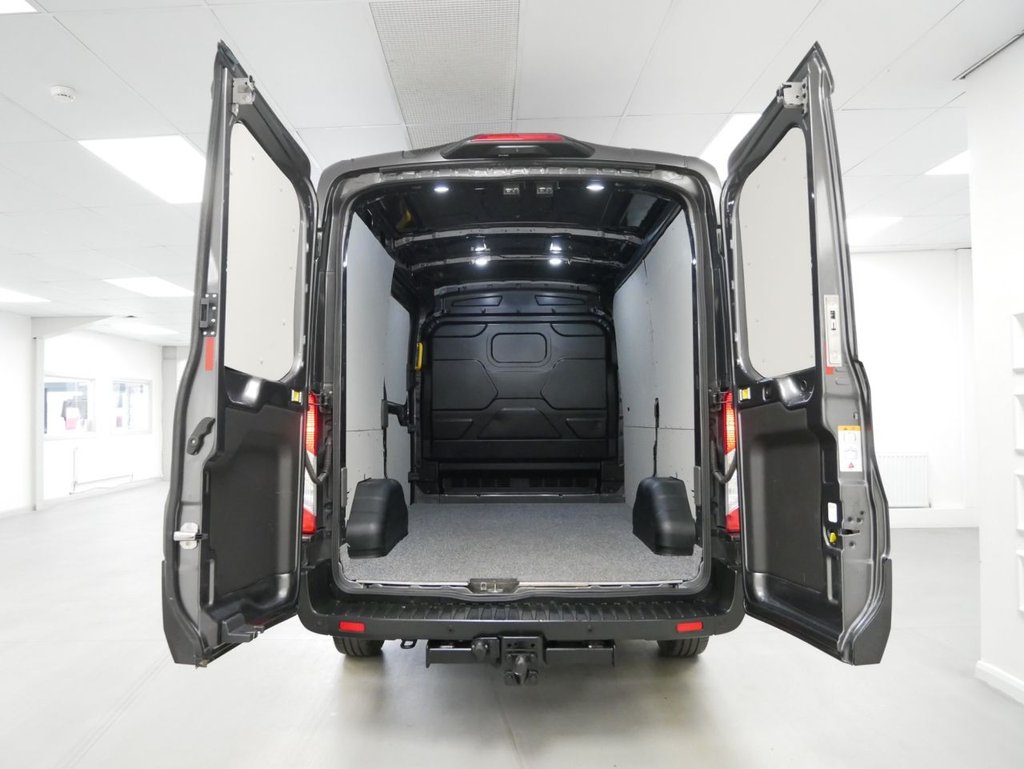 Used Ford Transit 2022 for sale - 77990999: Photo 6