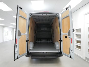 Used Volkswagen Crafter 2024 for sale - 79046045: Photo