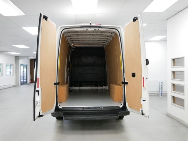 Used Volkswagen Crafter 2024 for sale - 75528135: Photo 4