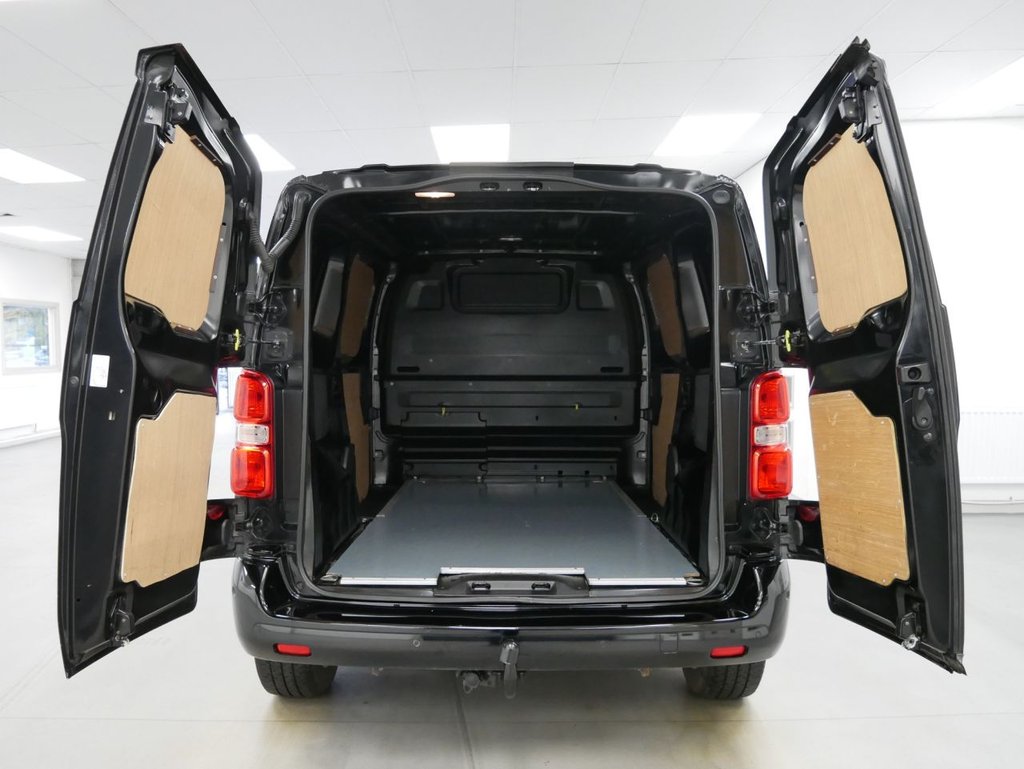 Used Vauxhall Vivaro 2021 for sale - 76345360: Photo 4