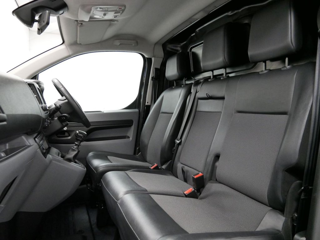 Used Vauxhall Vivaro 2021 for sale - 76345360: Photo 5