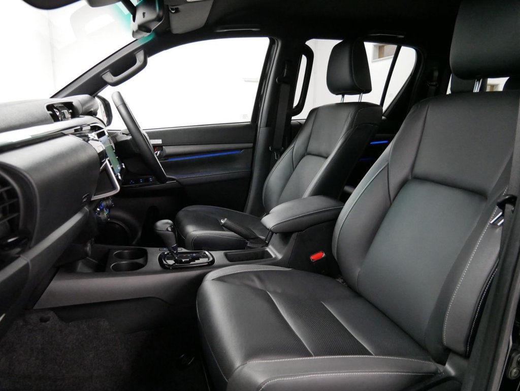 Used Toyota Hilux 2023 for sale - 76322889: Photo 4