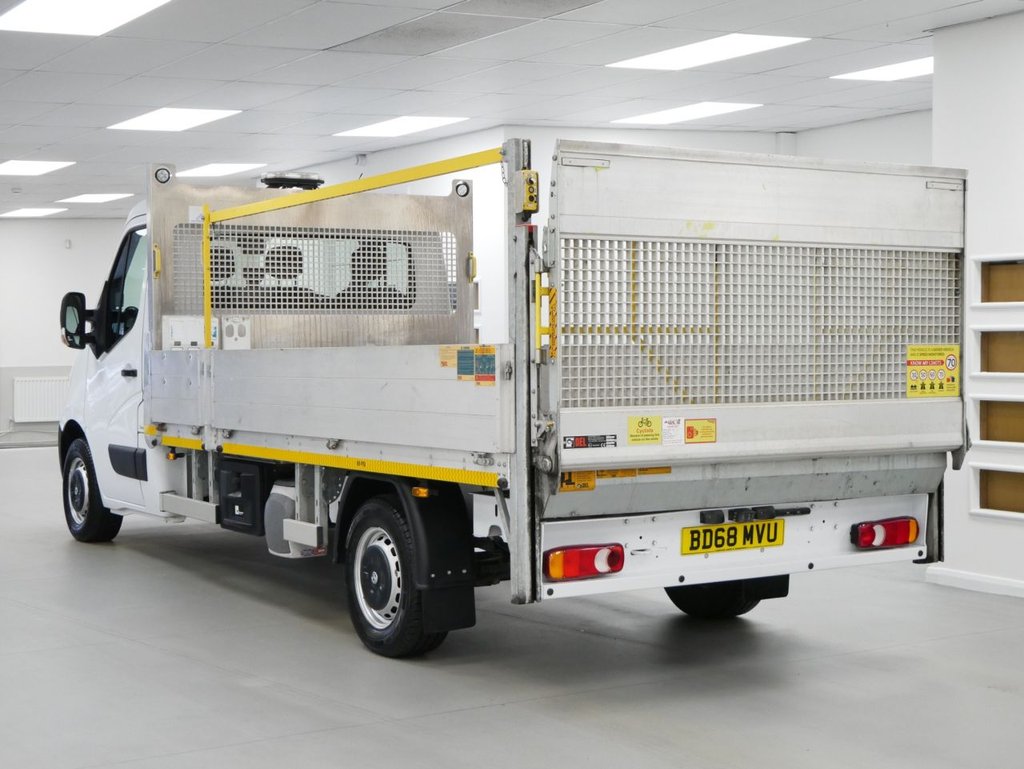 Used Vauxhall Movano 2019 for sale - 77786026: Photo 2