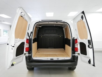 Used Peugeot Partner 2023 for sale - 75503152: Photo