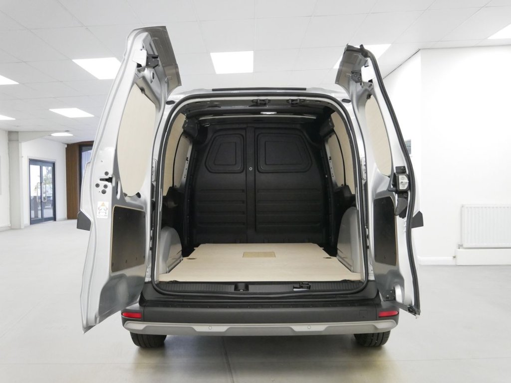 Used Nissan Other 2024 for sale - 77748039: Photo 6