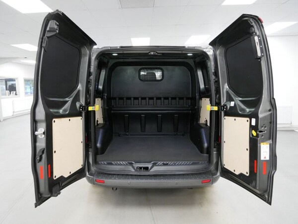 Used Ford Transit Custom 2017 for sale - 76303764: Photo 4