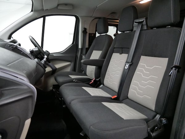 Used Ford Transit Custom 2017 for sale - 76303764: Photo 6