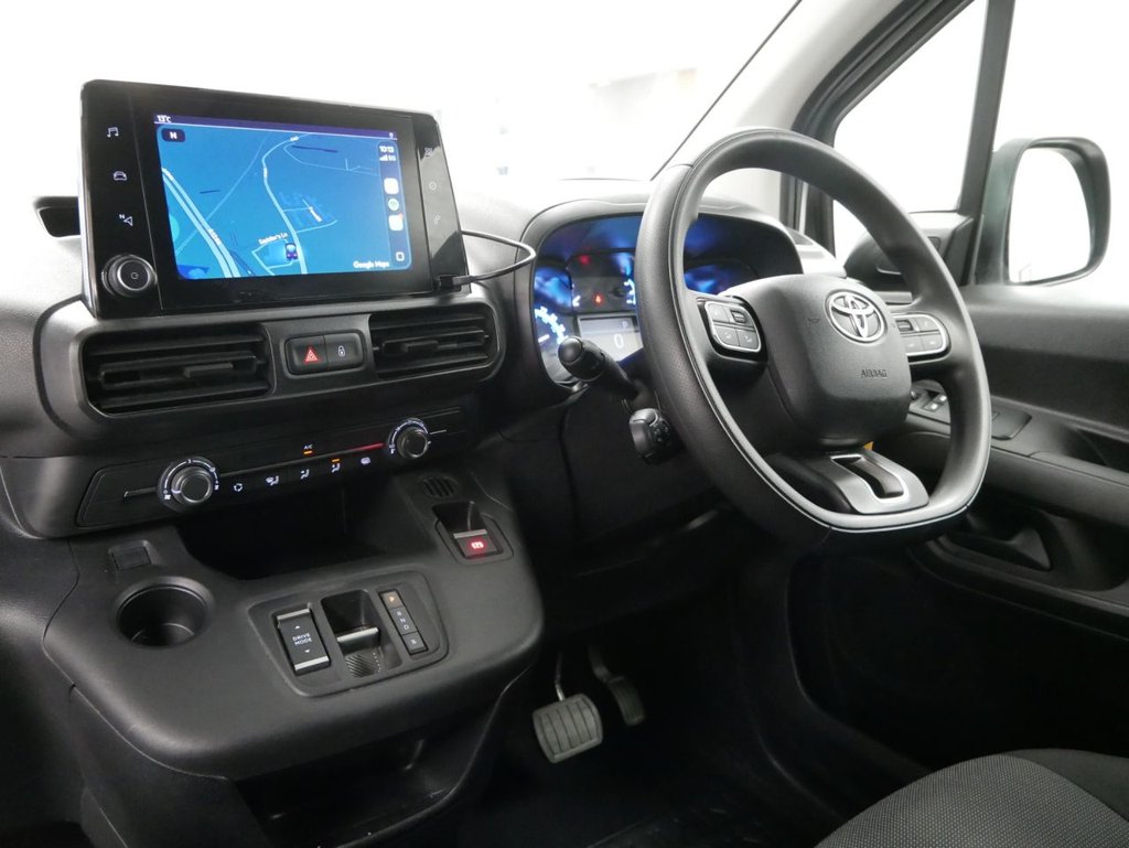 Used Toyota ProAce 2023 for sale - 77806282: Photo 2