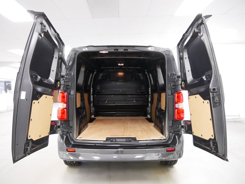 Used Vauxhall Vivaro 2025 for sale - 77153827: Photo 6