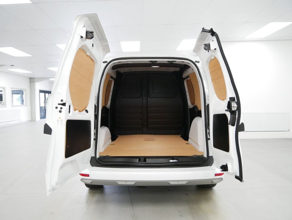 Used Nissan Other 2023 for sale - 77966651: Photo 4