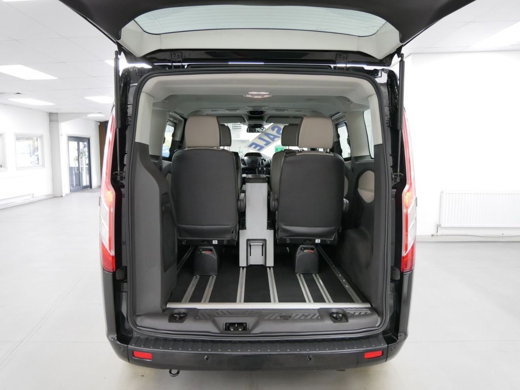 Used Ford Tourneo Custom 2017 for sale - 76416944: Photo 4