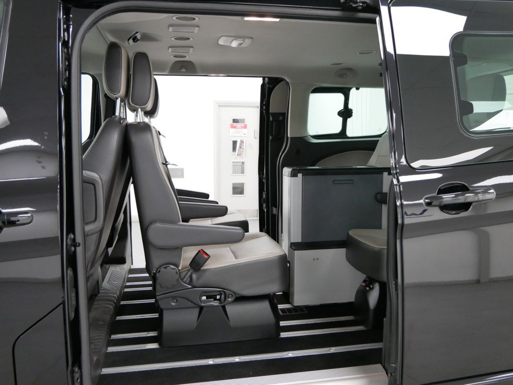 Used Ford Tourneo Custom 2017 for sale - 76416944: Photo 6