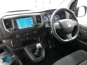 Used Vauxhall Vivaro 2023 for sale - 79461999: Photo