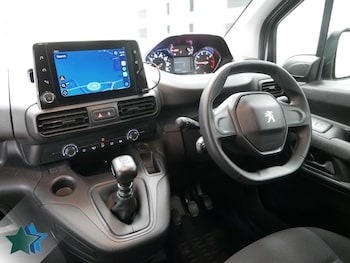 Used Peugeot Partner 2023 for sale - 79394715: Photo