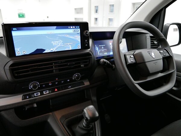 Used Peugeot Expert 2024 for sale - 75548822: Photo 3