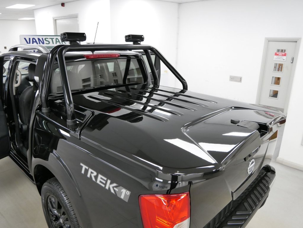 Used Nissan Navara 2018 for sale - 76356110: Photo 3