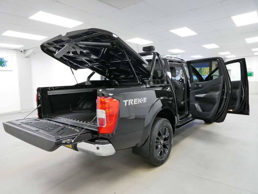 Used Nissan Navara 2018 for sale - 76356110: Photo 4