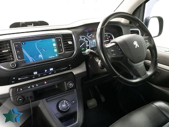 Used Peugeot Traveller 2019 for sale - 78607688: Photo