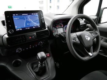 Used Vauxhall Combo 2023 for sale - 76279512: Photo 3