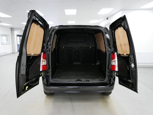 Used Vauxhall Combo 2023 for sale - 76279512: Photo 5