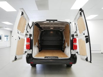 Used Vauxhall Vivaro 2023 for sale - 79632758: Photo