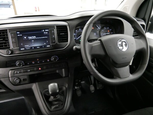 Used Vauxhall Vivaro 2023 for sale - 76223616: Photo 5