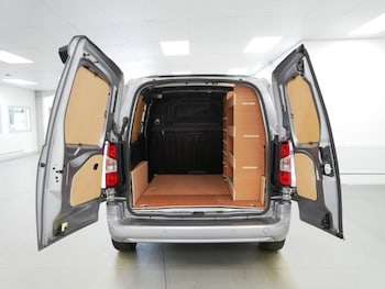 Used Peugeot Partner 2024 for sale - 79449962: Photo