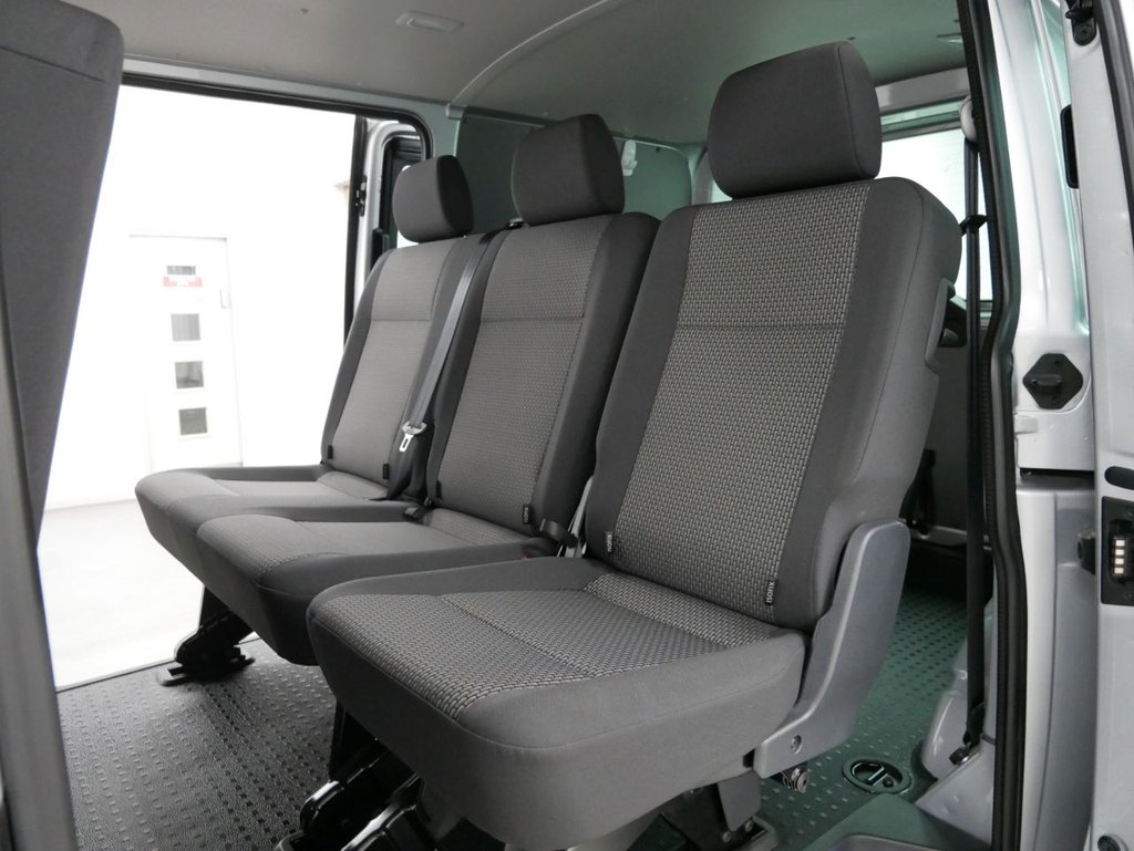 Used Volkswagen Transporter 2021 for sale - 76535546: Photo 3