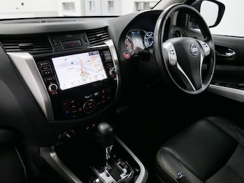 Used Nissan Navara 2020 for sale - 76783428: Photo