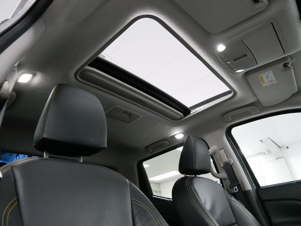 Used Nissan Navara 2020 for sale - 76783428: Photo 7