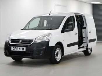 Used Peugeot Partner 2018 for sale - 77904997: Photo
