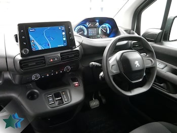 Used Peugeot Partner 2023 for sale - 78923984: Photo