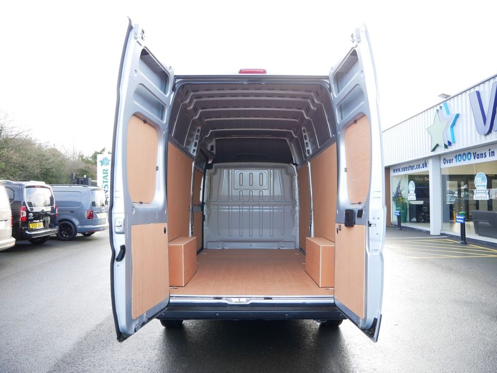 Used Vauxhall Movano 2023 for sale - 77177928: Photo 4