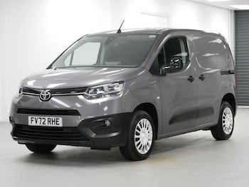 Toyota ProAce feature image