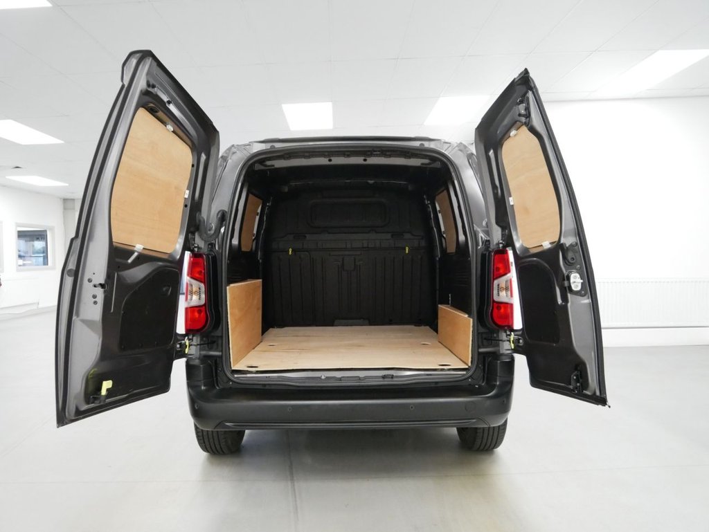 Used Toyota ProAce 2022 for sale - 77966650: Photo 6