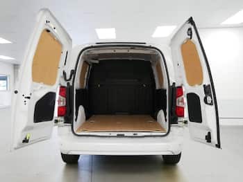 Used Peugeot Partner 2023 for sale - 79842947: Photo