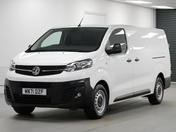Vauxhall Vivaro feature image