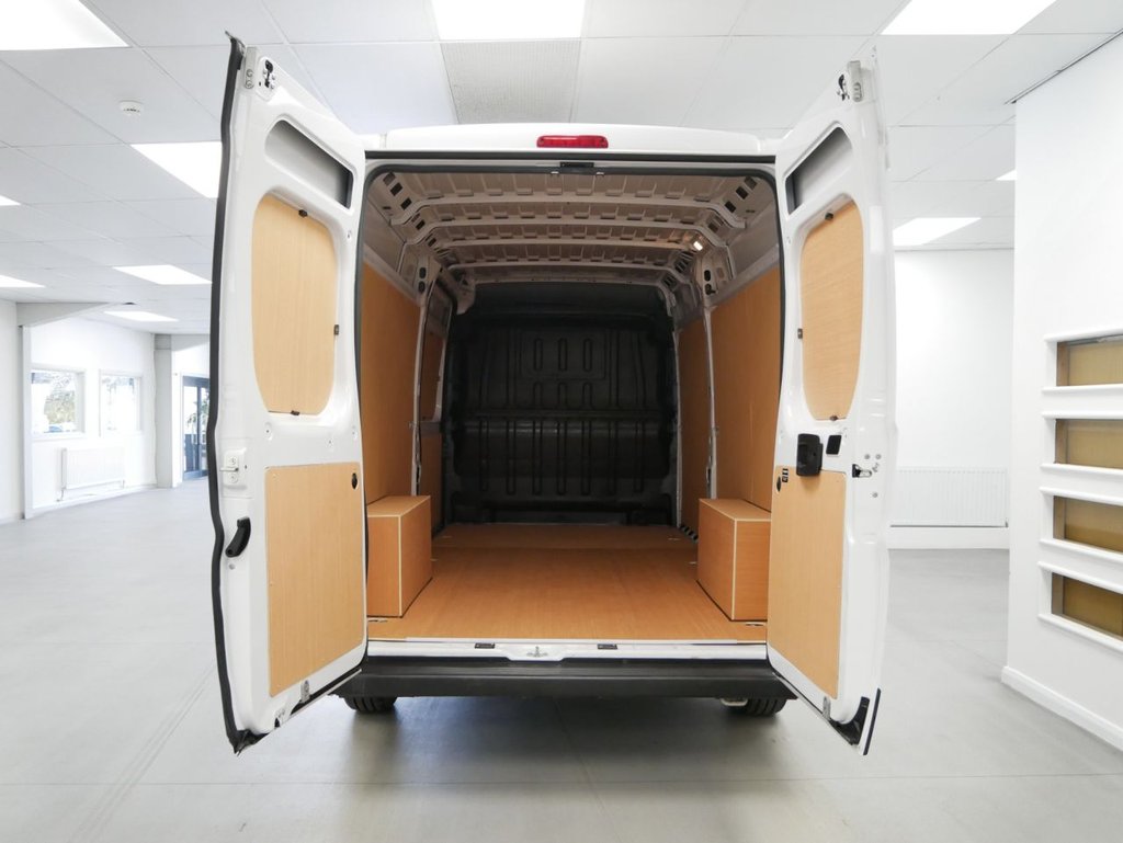 Used Citroen Relay 2023 for sale - 78110223: Photo 2